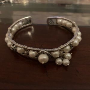 Sabika silver cuff pearl stone bracelet